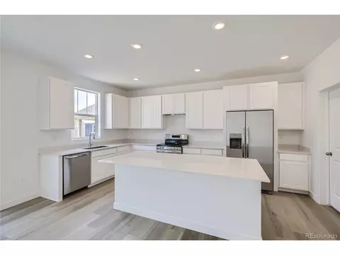 5525 Tamarack Ave, Firestone, CO 80107 photo 4