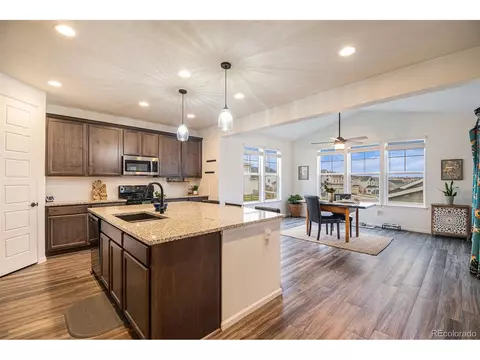 21990 E Stanford Cir, Aurora, CO 80015 photo 2