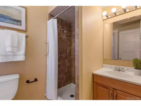 7025 E 21st Ave, Denver, CO 80207 photo 14