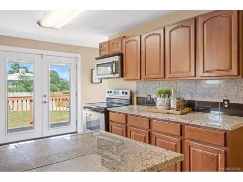 7025 E 21st Ave, Denver, CO 80207 photo 6