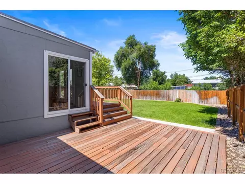 7025 E 21st Ave, Denver, CO 80207 photo 20