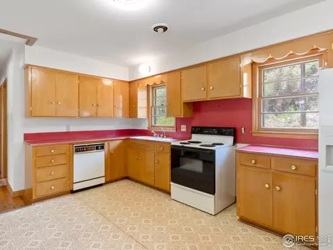 208 Longmont Dam Rd, Lyons, CO 80540 photo 23