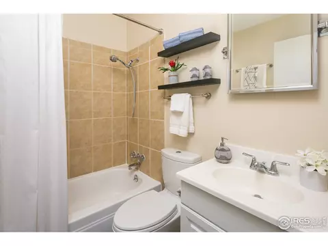 4525 Squires Cir, Boulder, CO 80305 photo 14