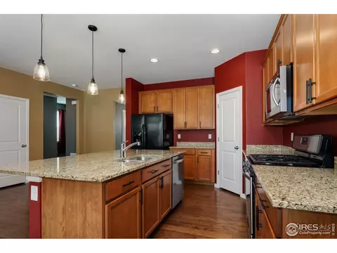 322 S 3rd St, Berthoud, CO 80513 photo 7