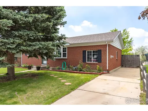 928 E 115th Pl, Northglenn, CO 80233 photo 2