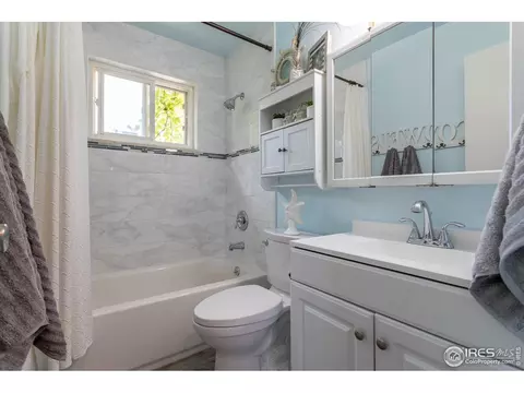 928 E 115th Pl, Northglenn, CO 80233 photo 12