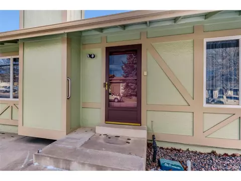 Exterior - 16796 E Kent Dr, Aurora, CO 80013 photo 3 of 5