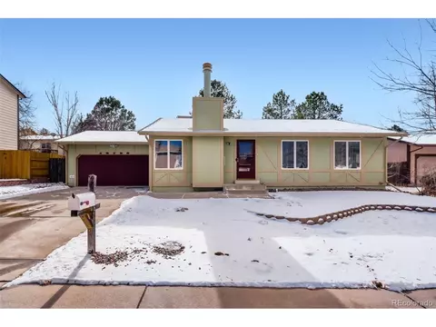 16796 E Kent Dr, Aurora, CO 80013