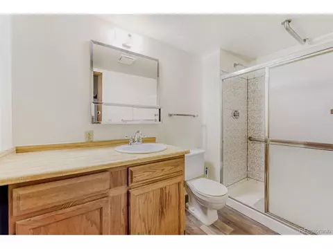 Bath - 16796 E Kent Dr, Aurora, CO 80013 photo 3 of 3