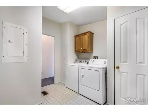 240 Park St, Lyons, CO 80540 photo 26