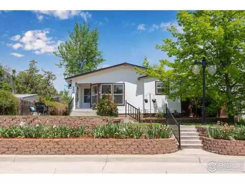 240 Park St, Lyons, CO 80540 photo 1