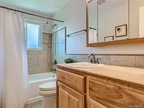 6712 S Cherry St, Centennial, CO 80122 photo 14