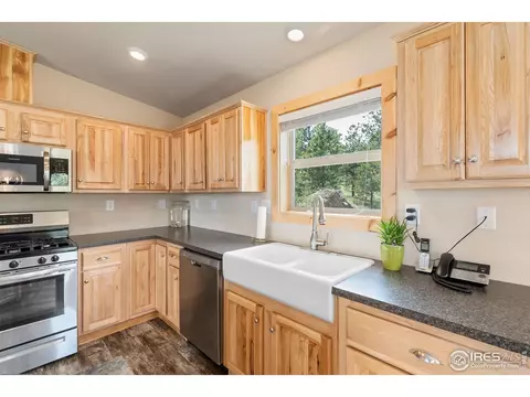 232 Saint Vrain Rd, Lyons, CO 80540 photo 14