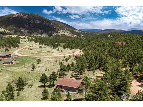 232 Saint Vrain Rd, Lyons, CO 80540 photo 2