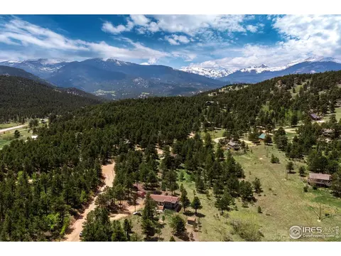 232 Saint Vrain Rd, Lyons, CO 80540 photo 3