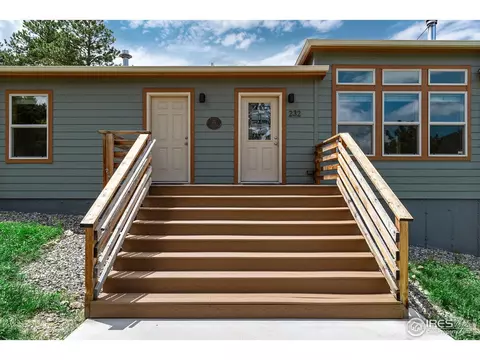 232 Saint Vrain Rd, Lyons, CO 80540 photo 5