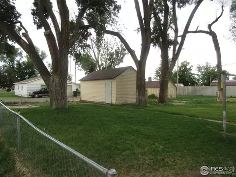 402 Dickson St, Wiggins, CO 80654 photo 3