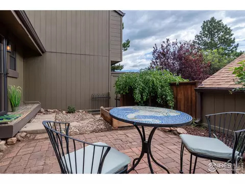 4402 Greenbriar Blvd, Boulder, CO 80305 photo 3
