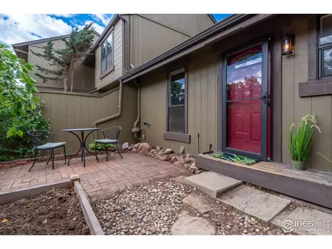 4402 Greenbriar Blvd, Boulder, CO 80305 photo 2