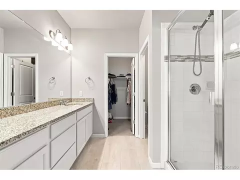 Bath - 15446 W 64th Loop #D, Arvada, CO 80007 photo 2 of 4