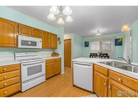 409 Cheyenne Dr, Berthoud, CO 80513 photo 8