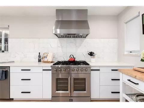 Kitchen - 215 Ivanhoe St, Denver, CO 80220 photo 3 of 6