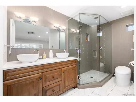 Bath - 215 Ivanhoe St, Denver, CO 80220 photo 3 of 4