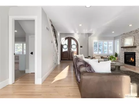 Entry Way - 215 Ivanhoe St, Denver, CO 80220 photo 2 of 2