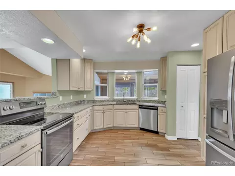 Kitchen - 998 E 133rd Ave, Thornton, CO 80241 photo 3 of 3