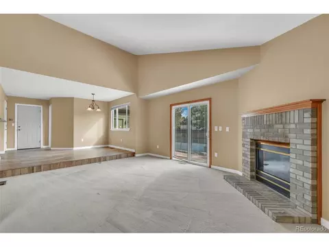 Living - 998 E 133rd Ave, Thornton, CO 80241 photo 7 of 9