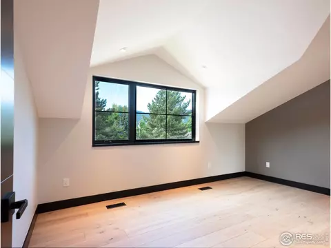 1175 Evergreen Ave, Boulder, CO 80304 photo 29