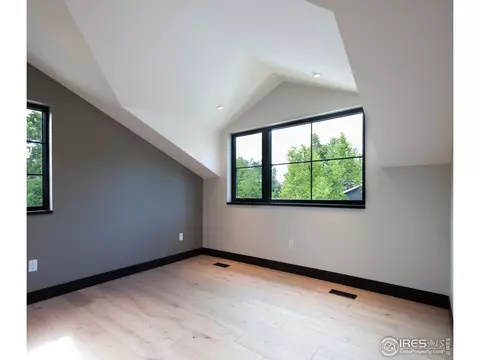 1175 Evergreen Ave, Boulder, CO 80304 photo 28