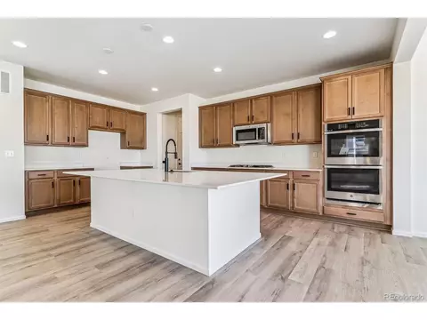 25041 E 38th Ave, Aurora, CO 80019 photo 6