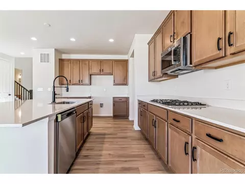 25041 E 38th Ave, Aurora, CO 80019 photo 8