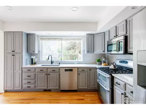 5358 Pinehurst Ct, Boulder, CO 80301 photo 2