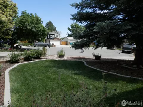 811 Douglas Pl, Berthoud, CO 80513 photo 25