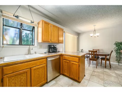 2304 33rd Ave, Greeley, CO 80634 photo 6