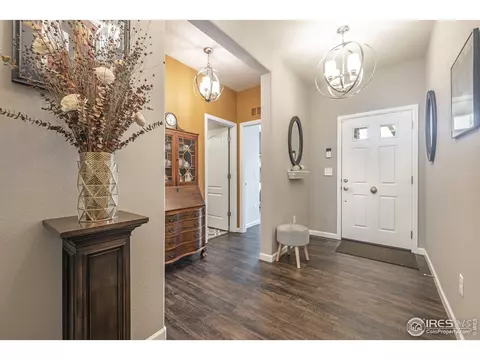 944 Prairiestar Dr, Berthoud, CO 80513 photo 2