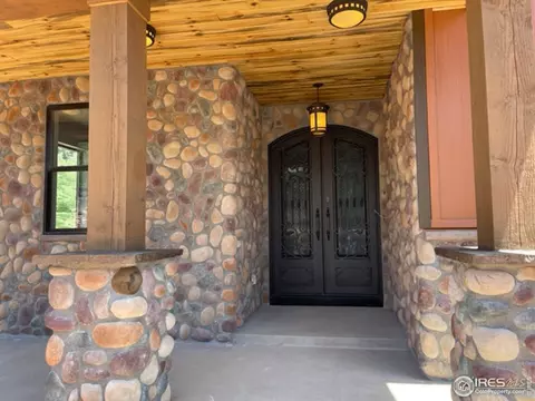 430 Vasquez Ct, Lyons, CO 80540 photo 2