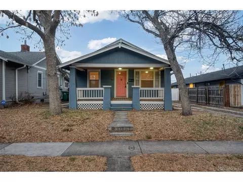 1560 Clinton St, Aurora, CO 80010