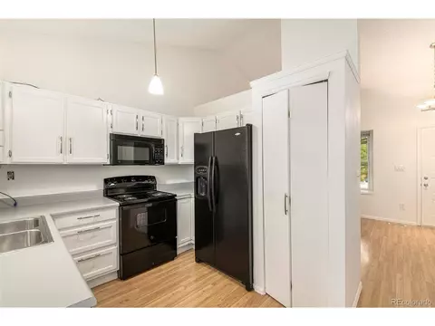 4635 E 106th Dr, Thornton, CO 80233 photo 9