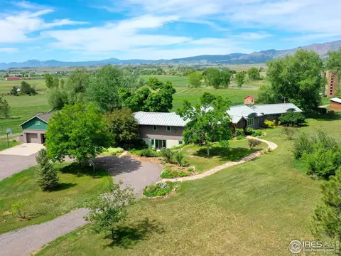 5926 Saint Vrain Rd, Longmont, CO 80503