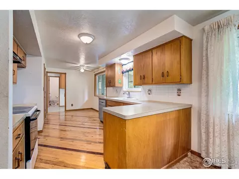 925 Franklin Ave, Berthoud, CO 80513 photo 8