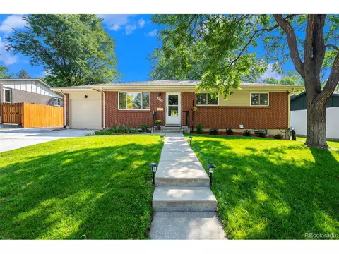 5936 Urban St, Arvada, CO 80004