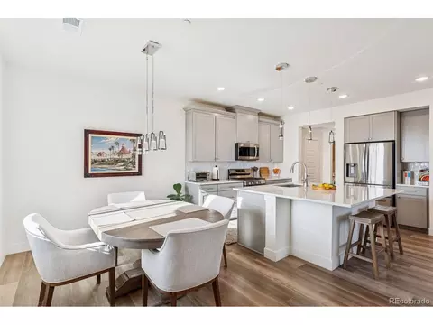 8848 S Kipling Way #205, Littleton, CO 80127