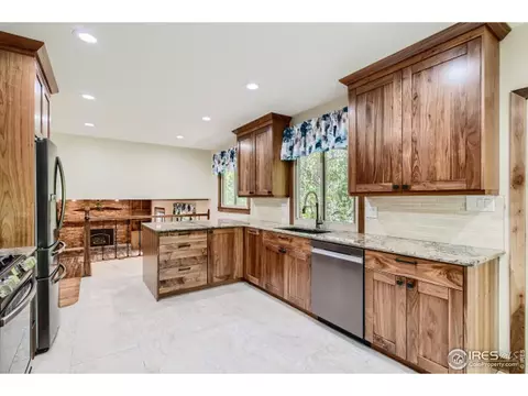 230 Laurel Ct, Windsor, CO 80550 photo 11