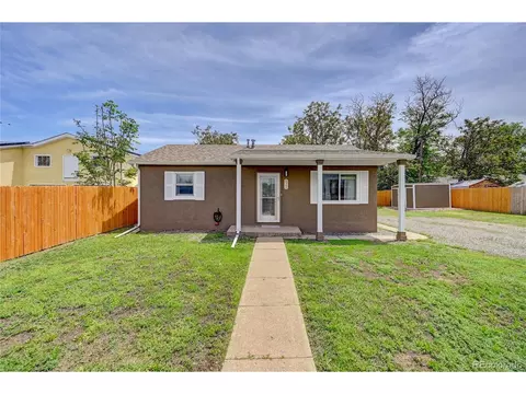 6960 Niagara St, Commerce City, CO 80022