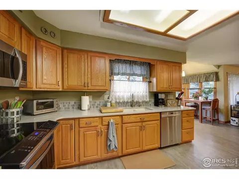 1607 Bowen St, Longmont, CO 80501 photo 12