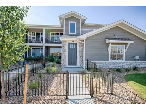 350 High Point Dr #C-202, Longmont, CO 80504