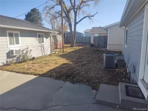 790 4th St, Bennett, CO 80102 photo 4